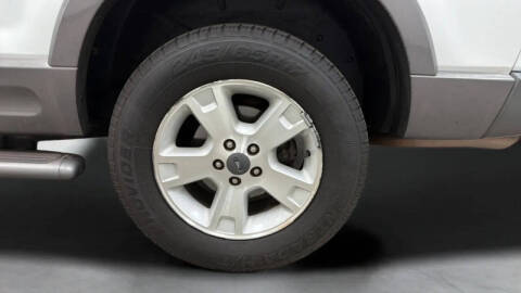 2003 Ford Explorer XLT