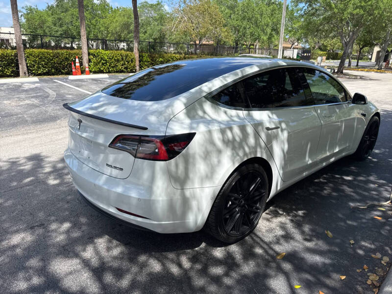 2018 Tesla Model 3 Performance