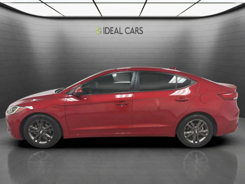 2018 Hyundai Elantra