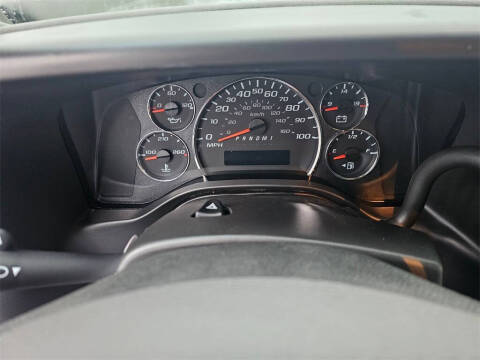 2025 Chevrolet Express 3500