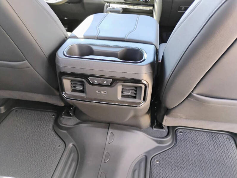 2025 GMC Sierra 1500