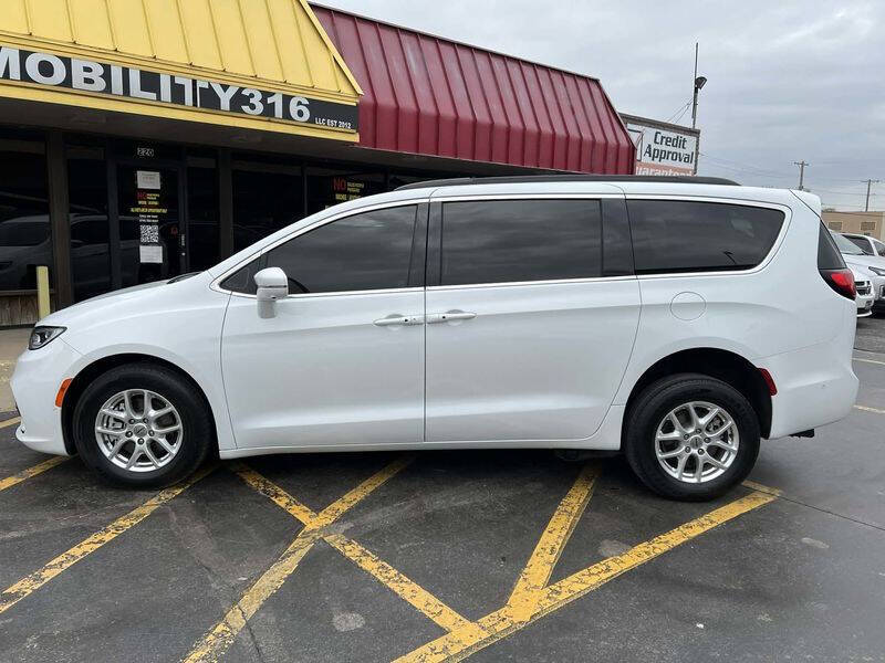 2022 Chrysler Pacifica Touring L