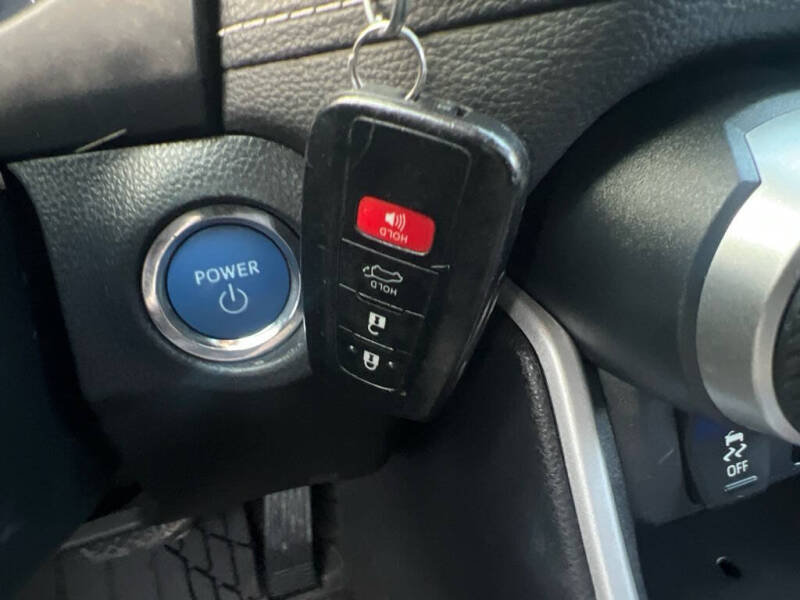 2021 Toyota RAV4 Hybrid XLE Premium