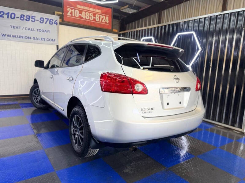 2014 Nissan Rogue Select S