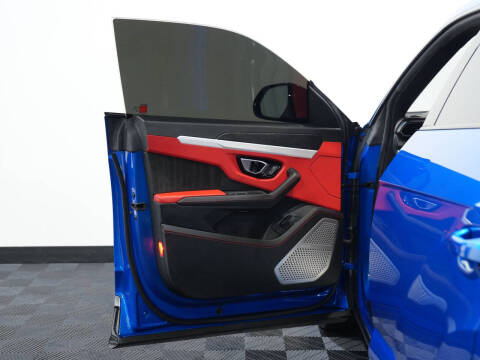 2019 Lamborghini Urus
