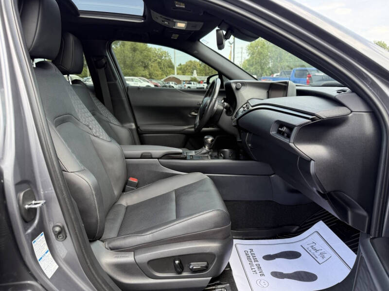 2020 Lexus UX 250h Luxury