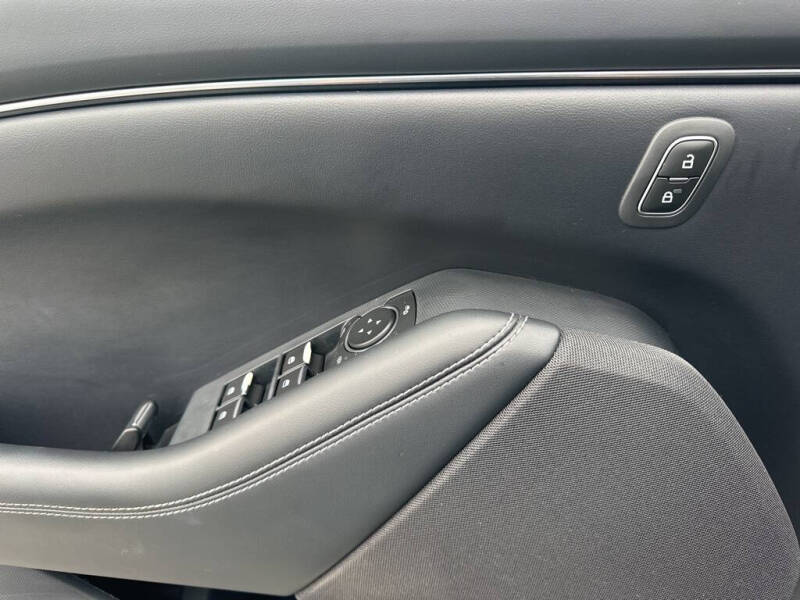 2021 Ford Mustang Mach-E Select