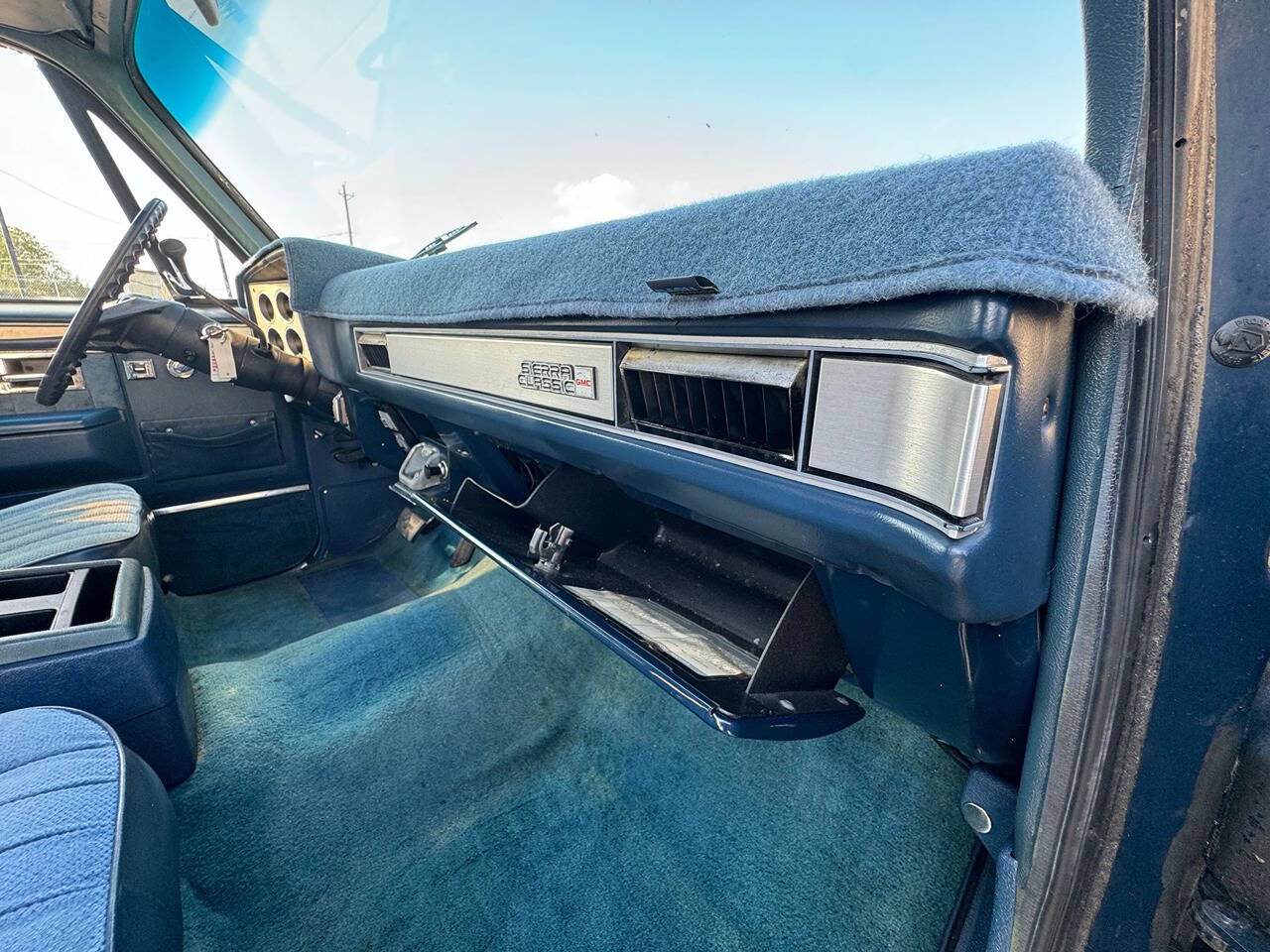 1987 GMC Suburban for sale at Carnival Car Company in Victoria, TX