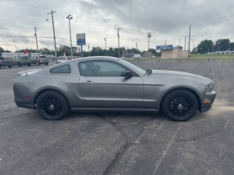 2014 Ford Mustang V6
