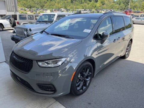 2022 Chrysler Pacifica for sale at SCPNK in Knoxville TN