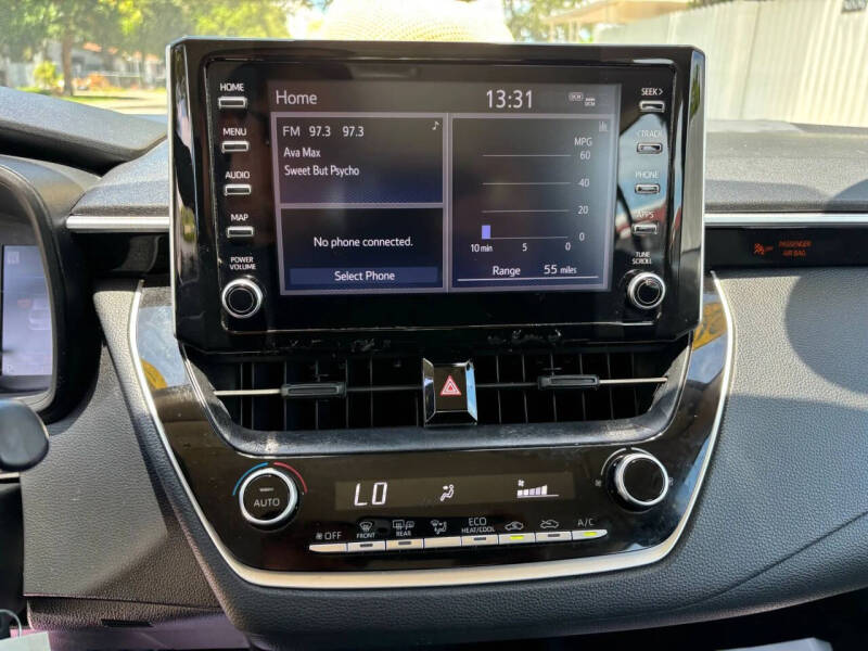 2020 Toyota Corolla LE