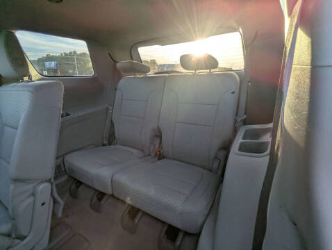 2017 GMC Acadia SLE-1