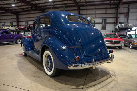 1937 Ford Deluxe