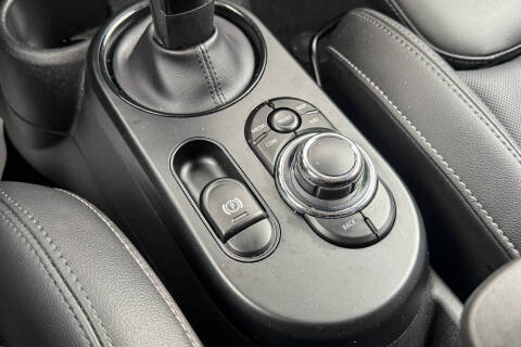 2022 MINI Hardtop 2 Door Cooper SE