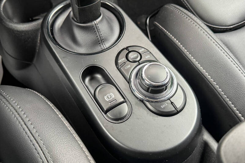 2022 MINI Hardtop 2 Door Cooper SE