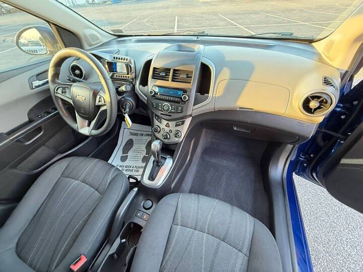 2013 Chevrolet Sonic LT Auto