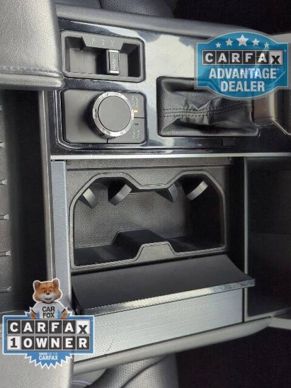 2022 Toyota Tundra Platinum