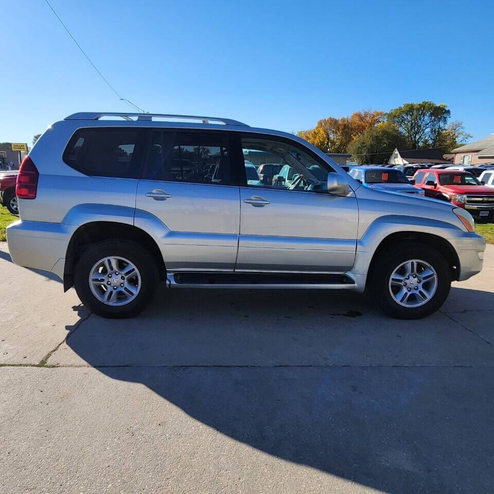 2004 Lexus GX 470 for sale at Dakota Auto Inc in Dakota City, NE