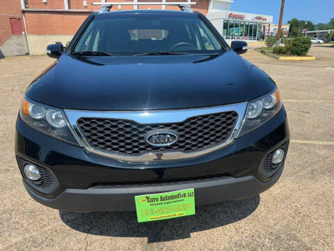 2013 Kia Sorento for sale at Euro Automotive LLC in Falls Church VA