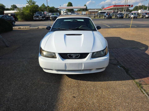 2000 Ford Mustang