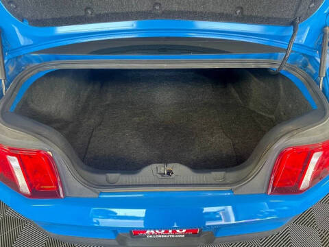 2010 Ford Mustang V6