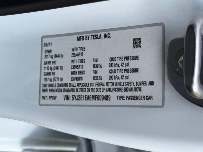 2021 Tesla Model 3 Standard Range Plus