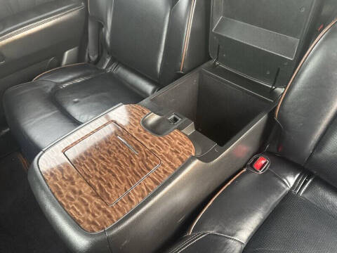 2017 Nissan Armada Platinum