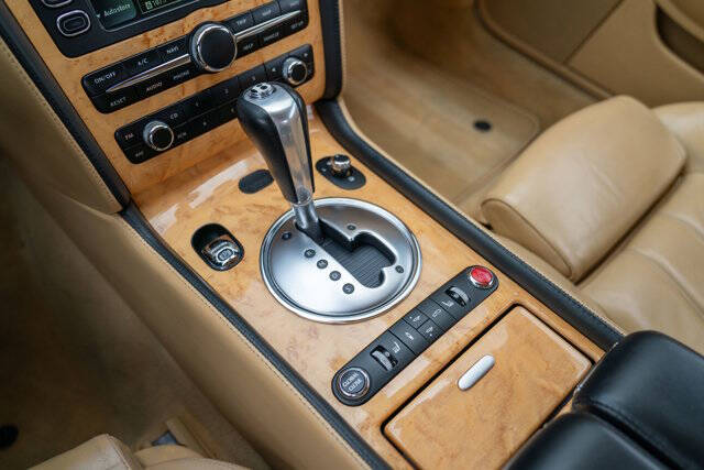 2005 Bentley Continental 23