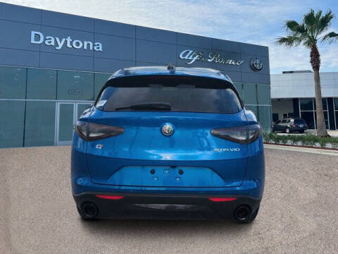 2025 Alfa Romeo Stelvio