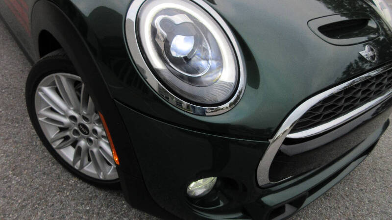 2015 MINI Cooper S photo 47