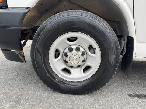 2017 Chevrolet Express 2500