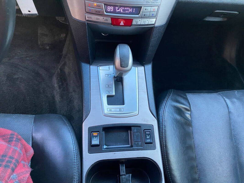 2012 Subaru Outback 2.5i Limited