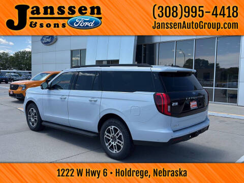 2025 Ford Expedition MAX Active