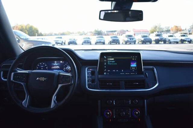 2022 Chevrolet Suburban LT