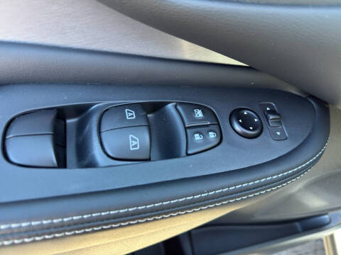 2024 Nissan Murano SV