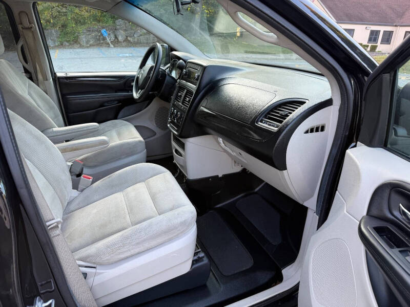 2016 Dodge Grand Caravan SE