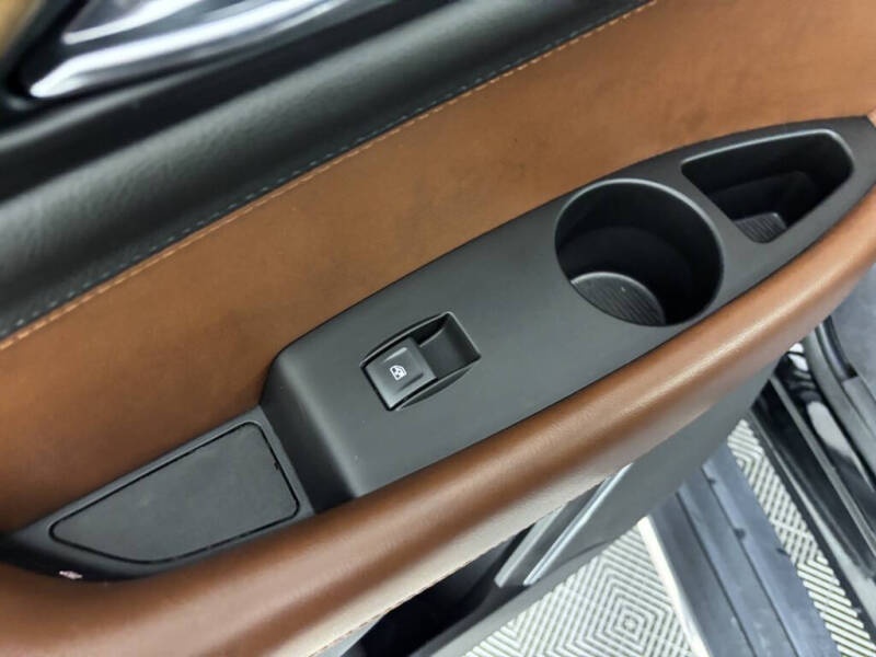 2020 Cadillac Escalade ESV Premium Luxury