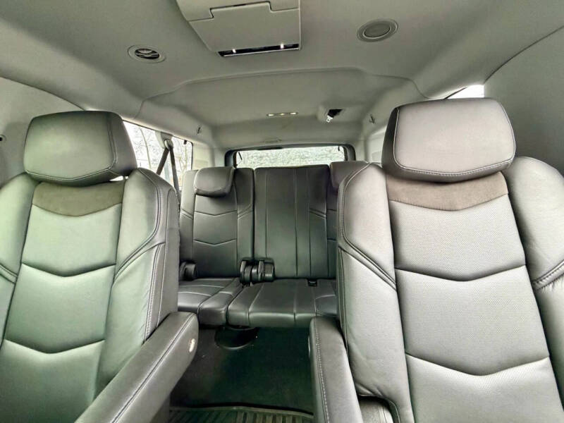 2018 Cadillac Escalade ESV Premium Luxury