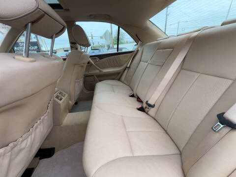 2001 Mercedes-Benz E-Class E 320