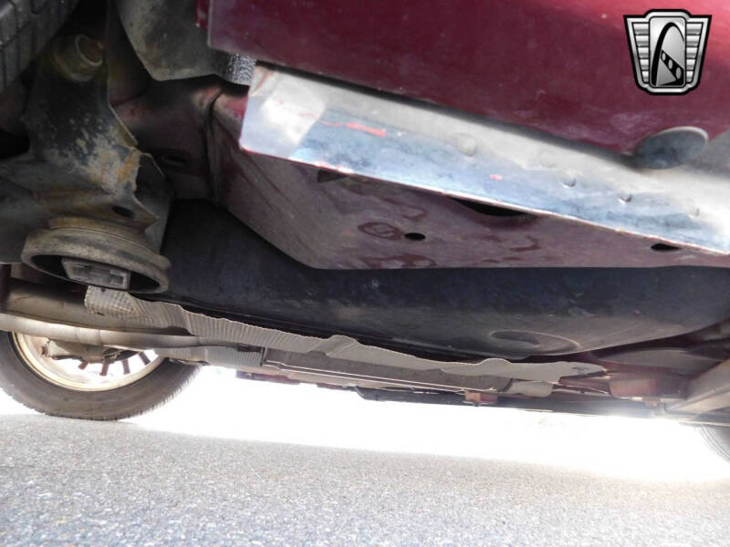 2004 Ford Thunderbird Deluxe