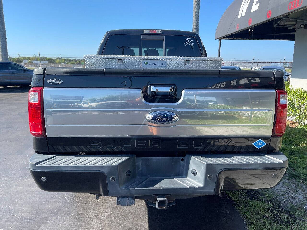 2015 Ford F-250 Super Duty  - $39,900