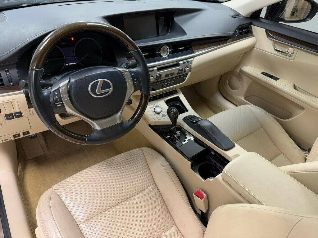 2014 Lexus ES 350 for sale at Conway Imports in   Streamwood, IL