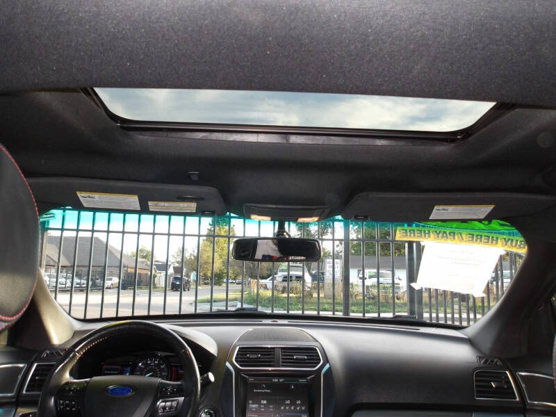 2016 Ford Explorer Sport