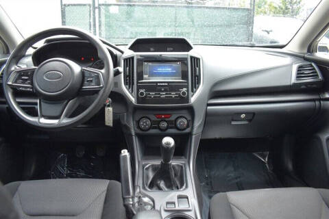 2017 Subaru Impreza 2.0i