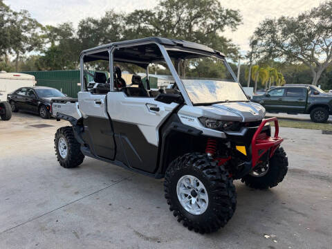2024 Can-Am Defender Max X MR With Half Do