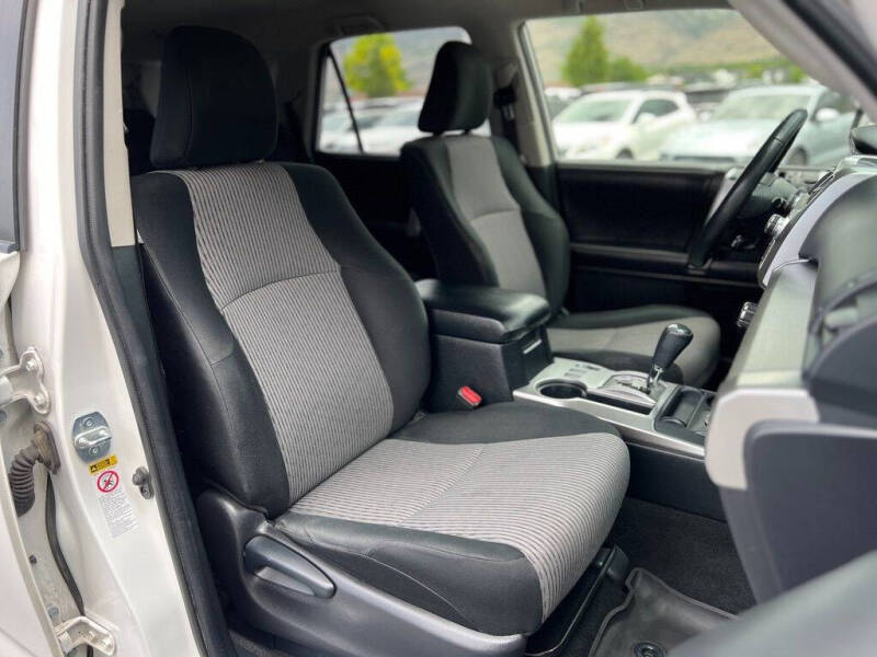 2017 Toyota 4Runner SR5