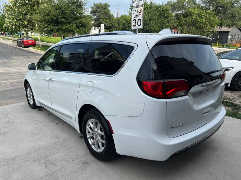 2020 Chrysler Pacifica
