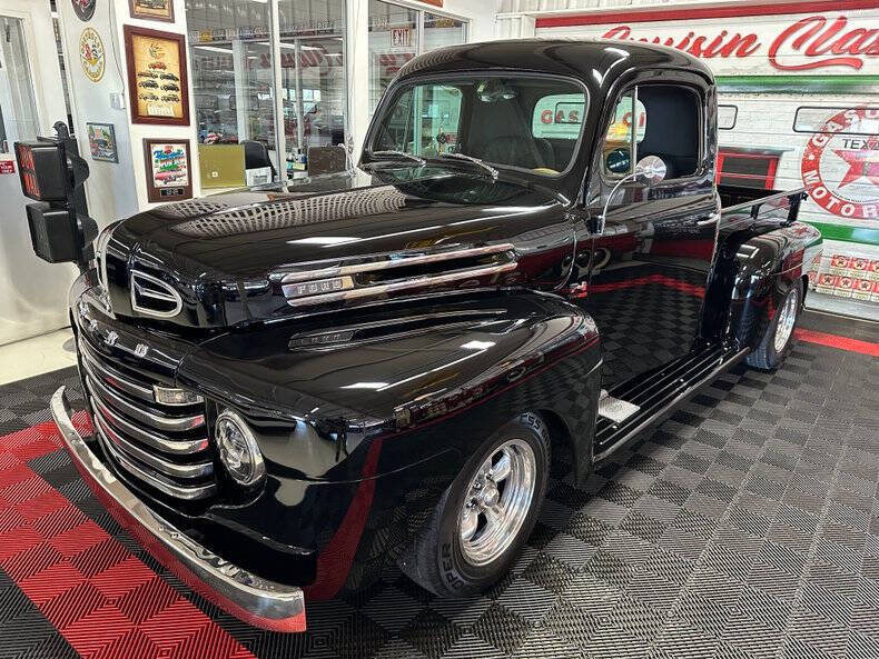 1949 Ford F-3