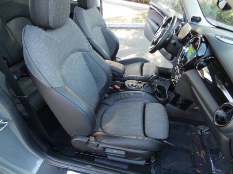 2022 MINI Hardtop 2 Door Cooper SE