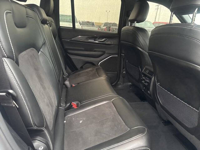 2022 Jeep Grand Cherokee Altitude